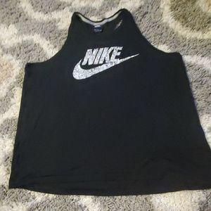 Nike tank